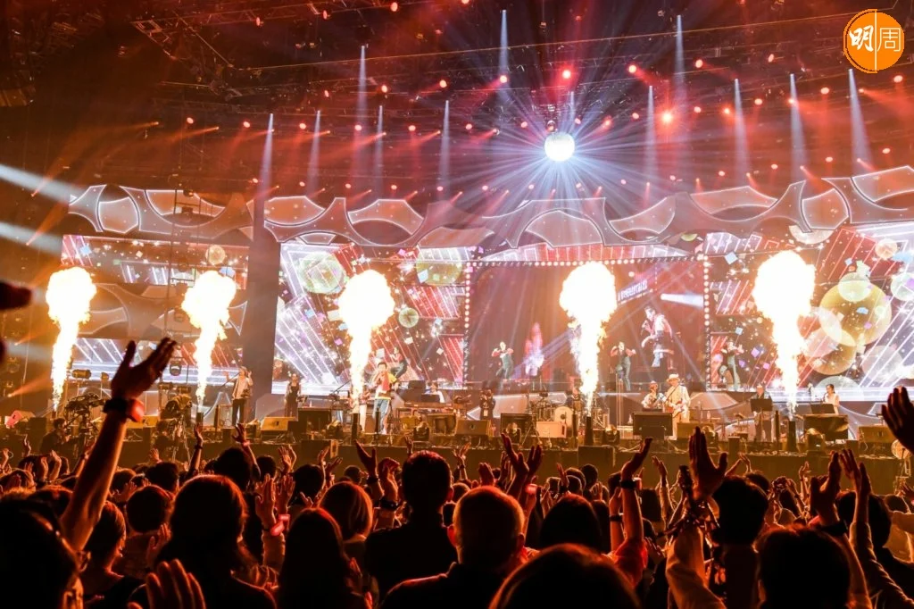 這場大型演唱會的製作屬世界頂尖級。