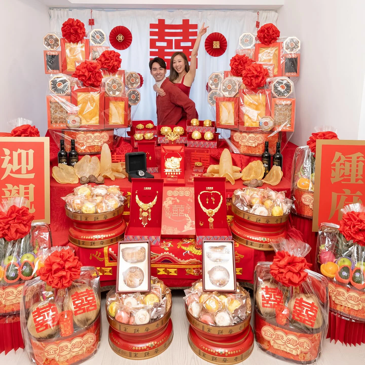 鍾健威為美棋BB準備的過大禮儀式超豪華。