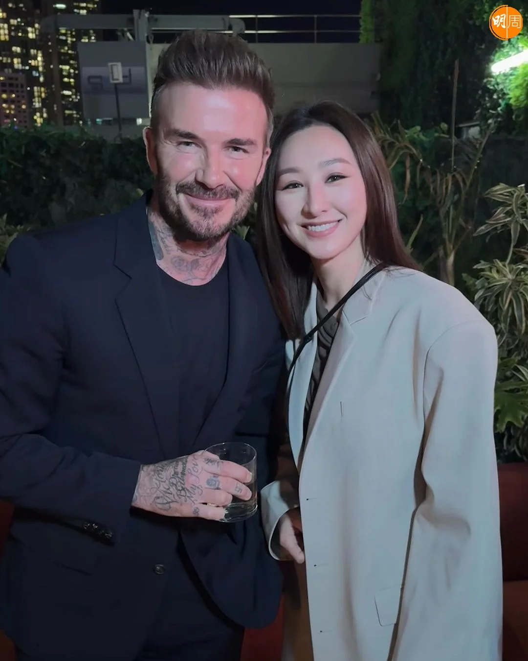 高海寧成功與碧咸合照。