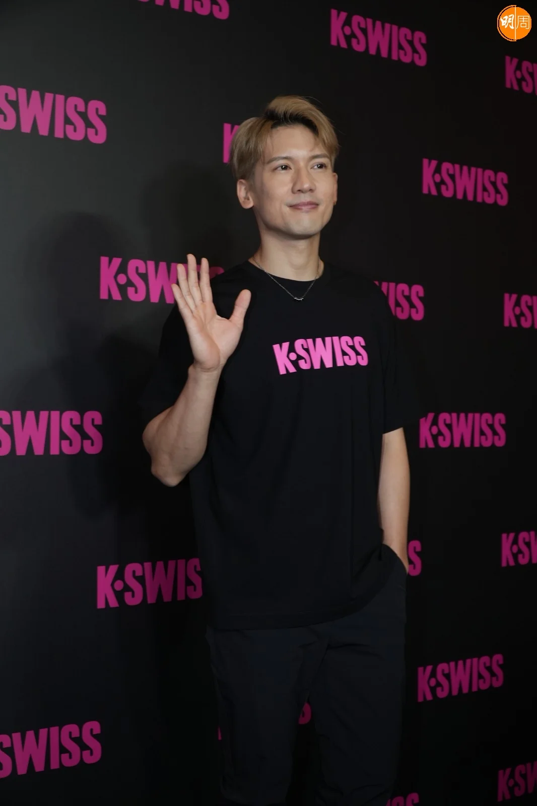 Kenny要問霆鋒逗利市。