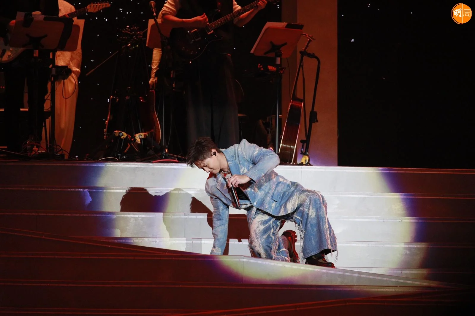 whatsapp-image-2024-03-24-at-14-22-35