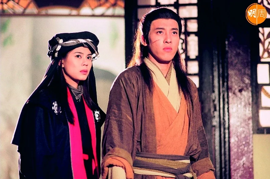 梁藝齡與呂頌賢曾合演《笑傲江湖》（1996年），飾演任盈盈。