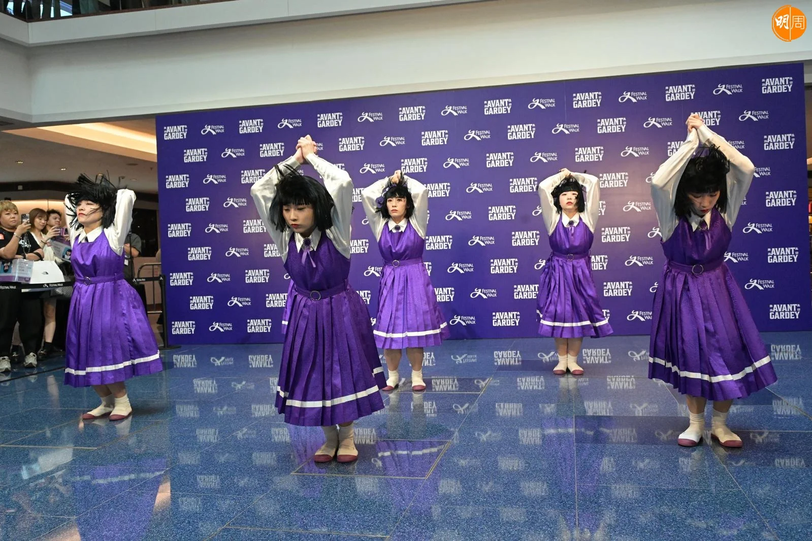 AVANTGARDEY為演繹《今期流行》的拜神動作,花了超過一日去練習。