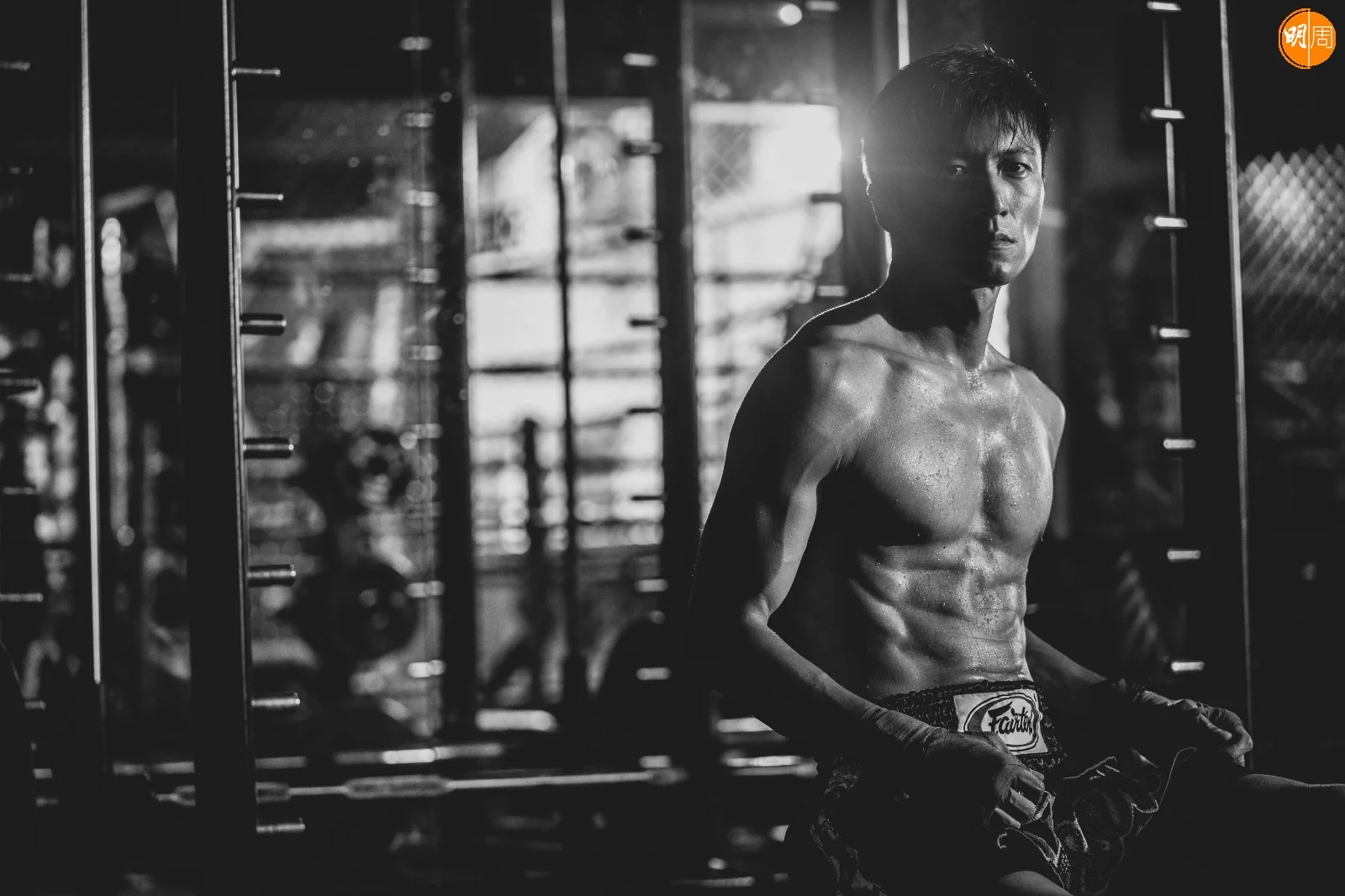 霆鋒早於電影開拍一年前，已逐步鍛練體魄。