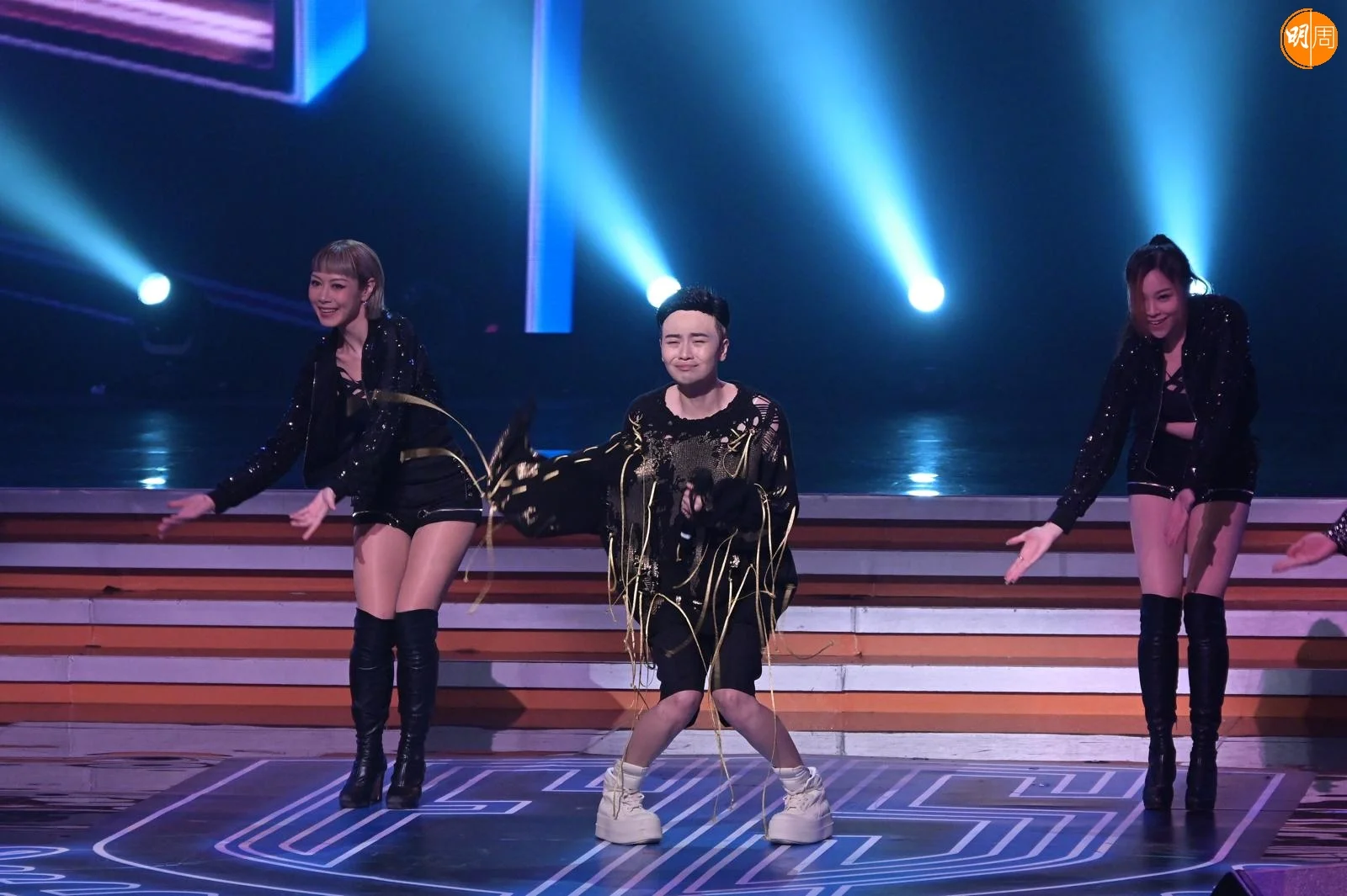 當日關嘉敏扮得好出色。