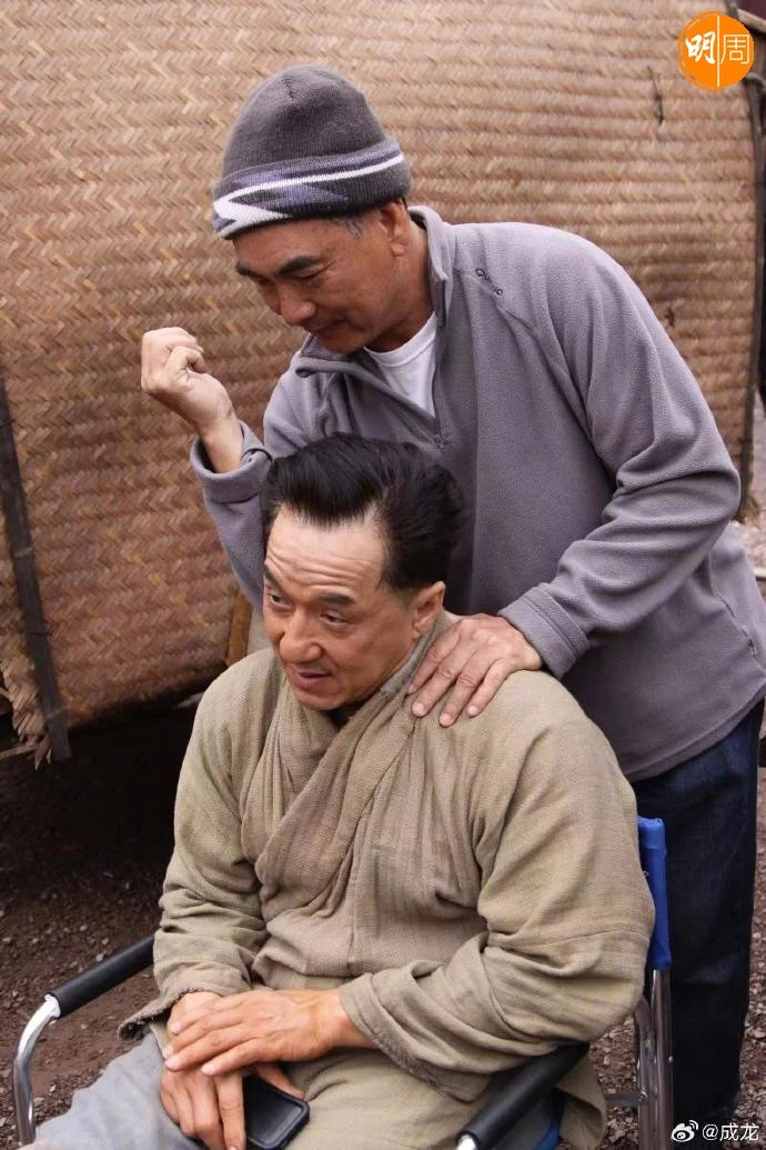 二人一起成長,並各自取得好成績。