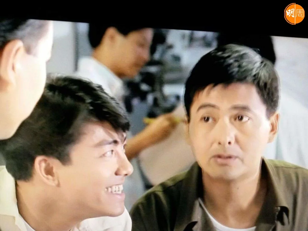 電影《辣手神探》,周潤發演主角神探,吳瑞庭演CID同事。