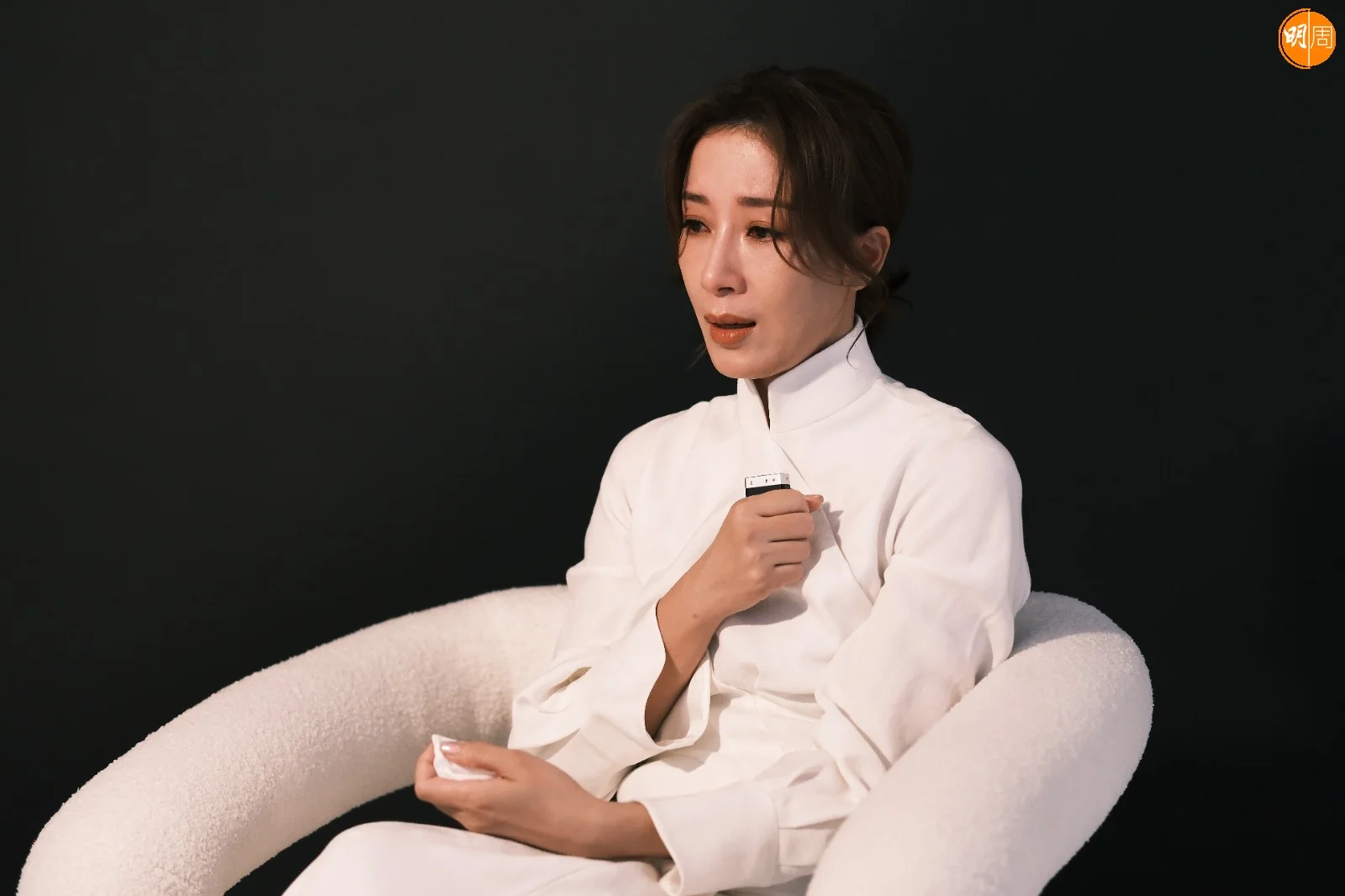 姊妹情深，她一提起胞姊，訪問時也忍不住哭了。