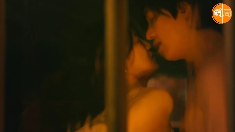 第一集已有情慾戲，李敏鎬過往好少拍這種場面。