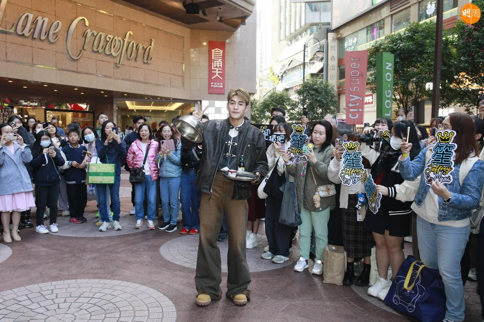 whatsapp-image-2025-01-25-at-15-58-09-17