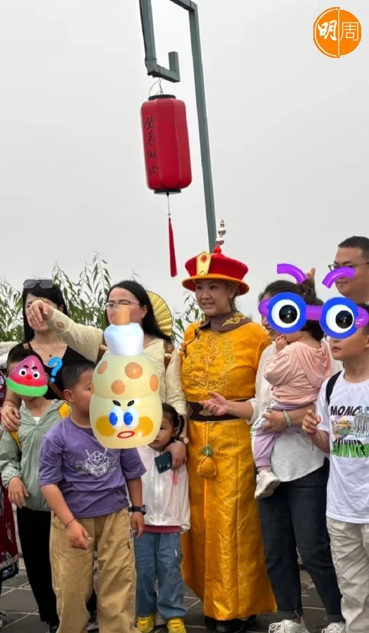 7efdbca1gy1i21yp326b0j20zo2564qp