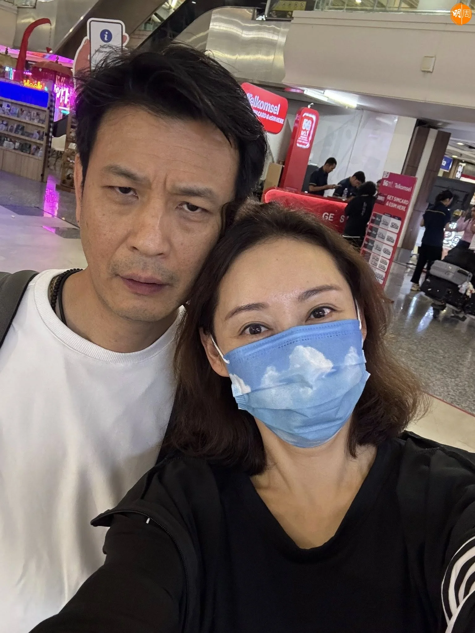 楊卓娜笑指老公扮可憐，但都感恩要錫啖老公。