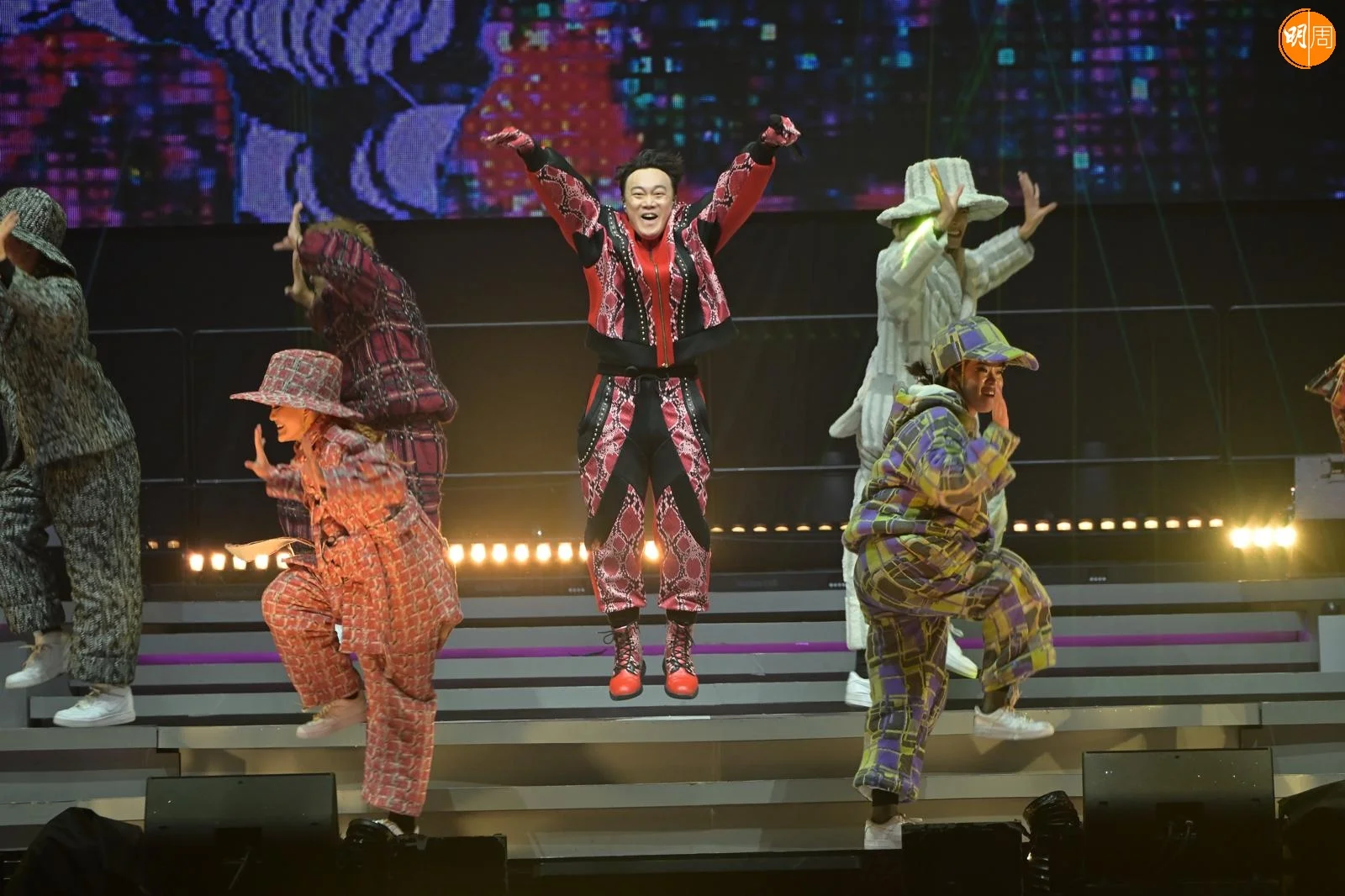 陳奕迅終於完成近3年的巡唱,超興奮。