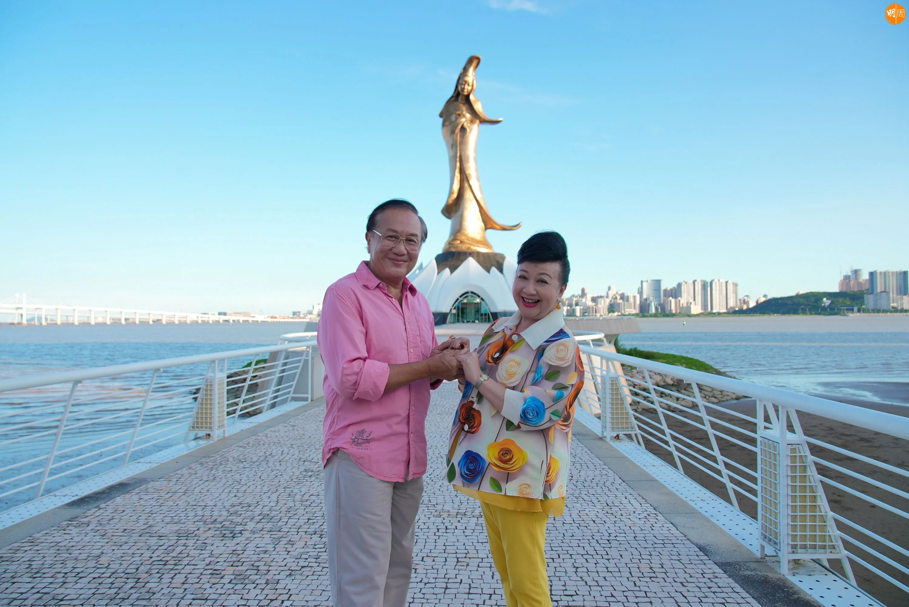 郭鋒和薛家燕相隔10年再合作。