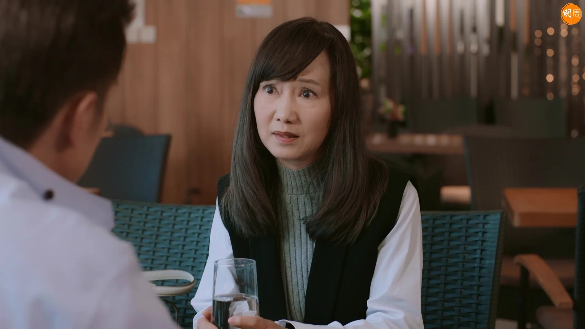  對於輝仔主持又得、演戲又得，網民大感驚喜。