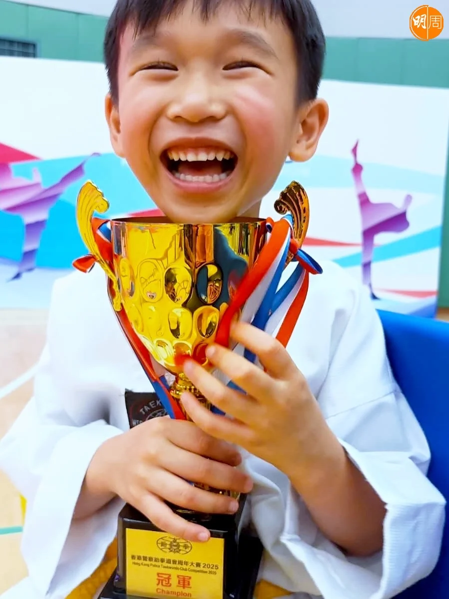 Ryan拎冠軍好叻仔!