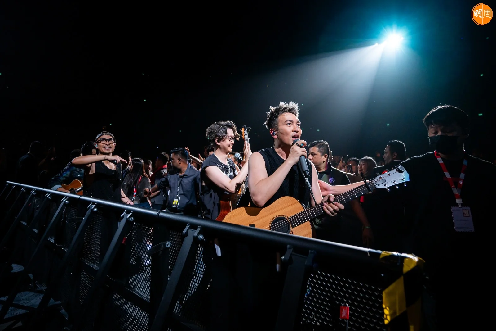 whatsapp-image-2025-09-14-at-17-38-25-1