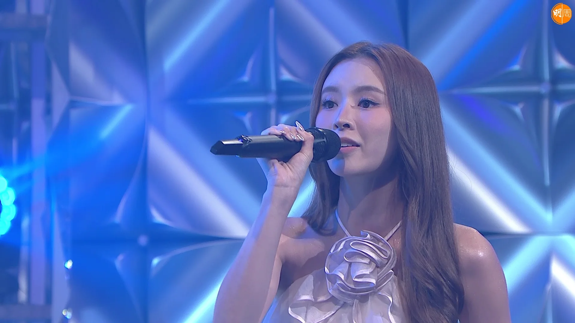 Elkie專誠由台灣飛到香港助攻。