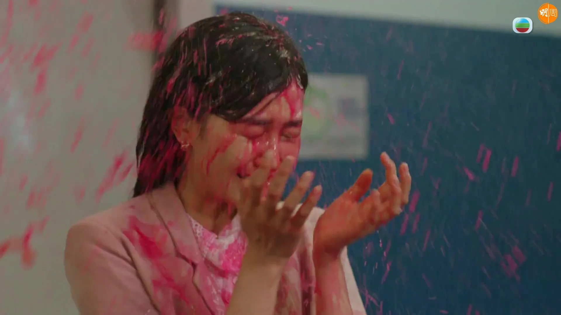 郭柏妍被林紅油。