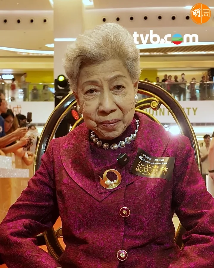 日前出席宣傳時,精神狀態差了很多。