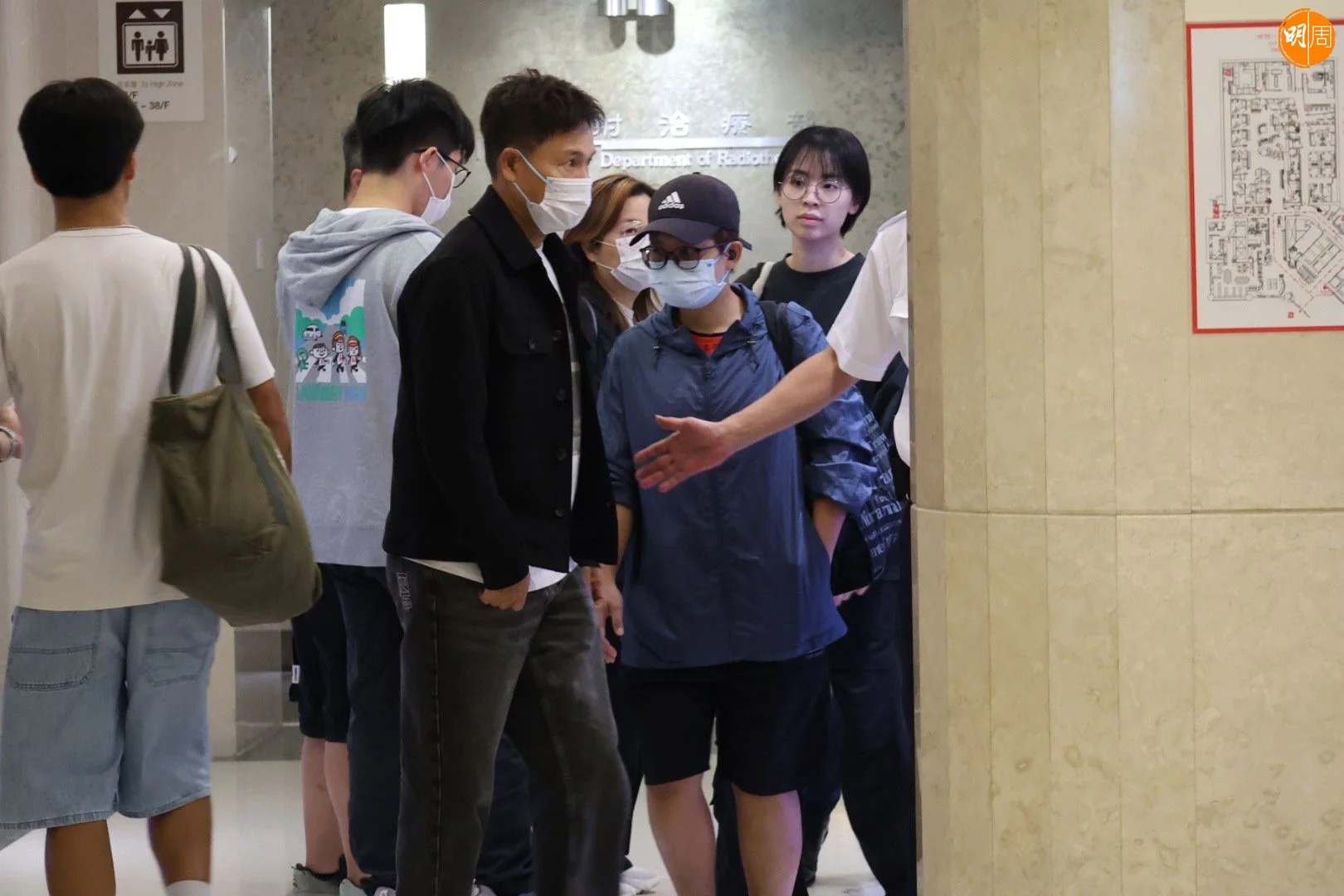 郭晉安昨日有到醫院見Benz最後一面。