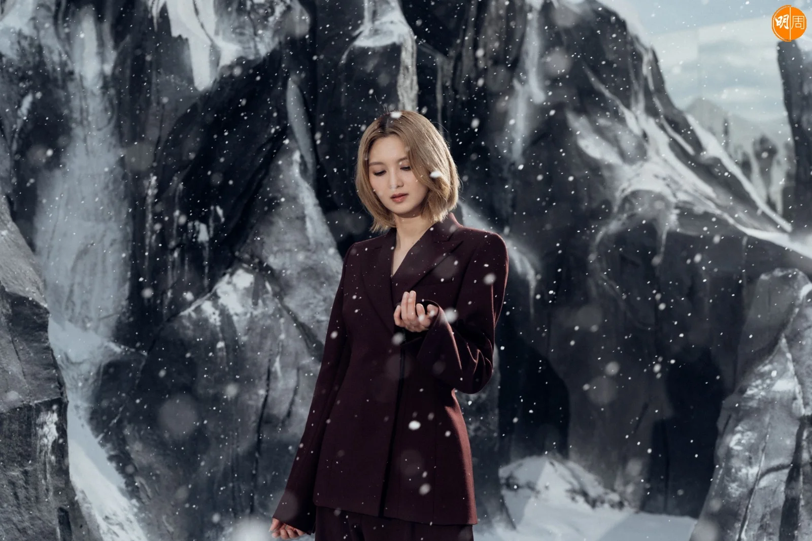 whatsapp-image-2025-10-17-at-5-43-44-pm-2