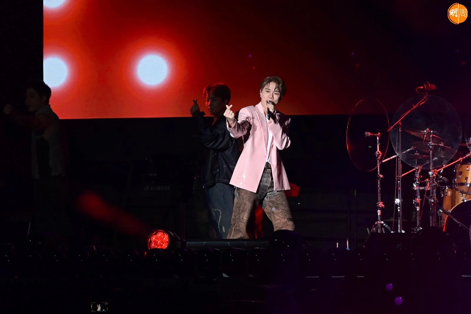 whatsapp-image-2025-10-24-at-23-14-30-10