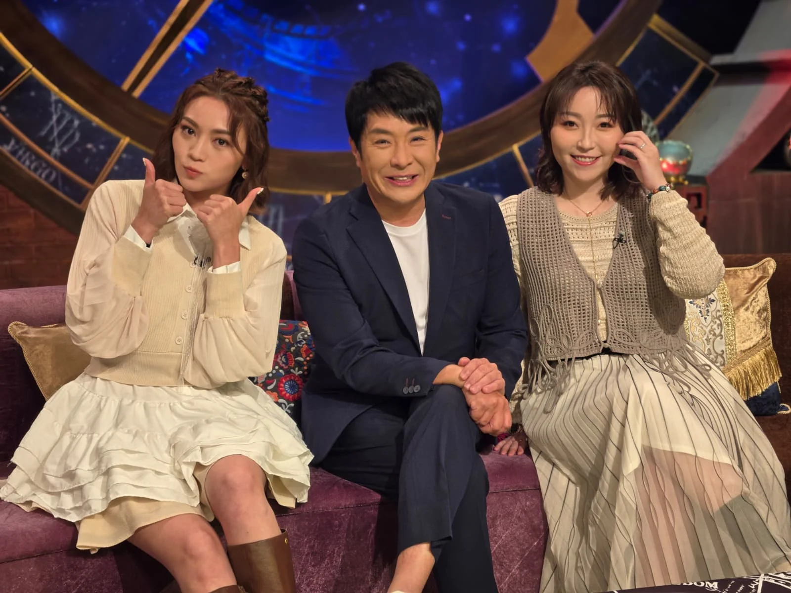 昨晚嘉賓關嘉敏（左）及徐加晴（右）。