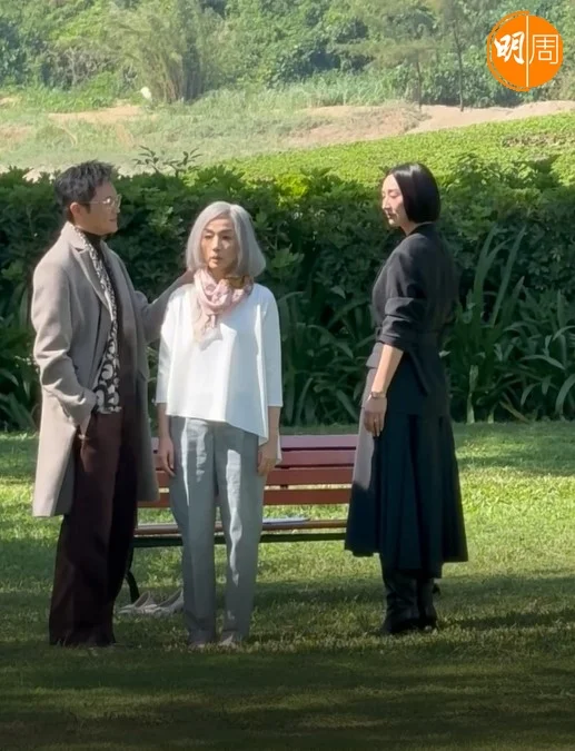 仲有同張智雯和高海寧演對手戲。