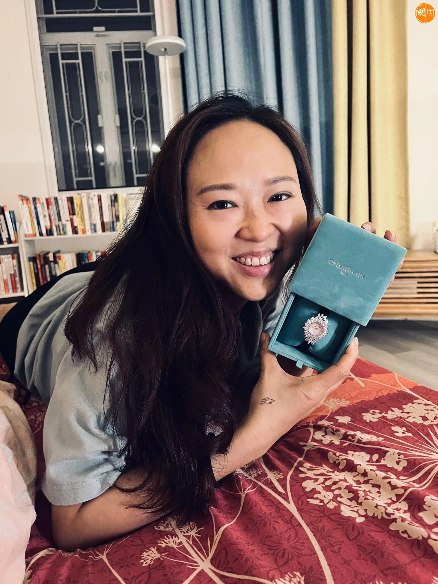 Bob嫂笑容燦爛。