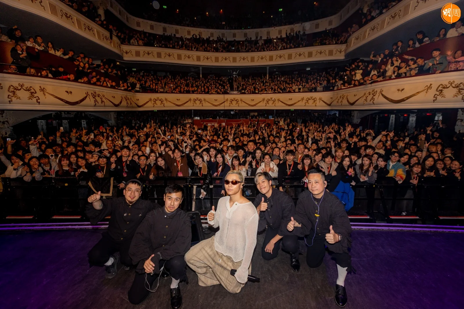 whatsapp-image-2025-11-02-at-12-06-38-12