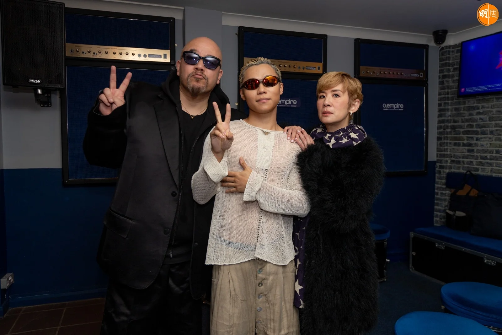 whatsapp-image-2025-11-02-at-12-06-38-13