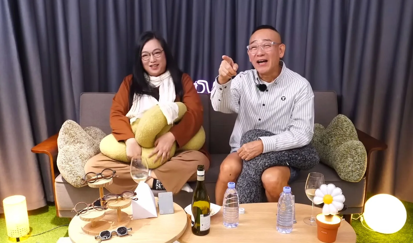 whatsapp-image-2025-11-15-at-16-53-44