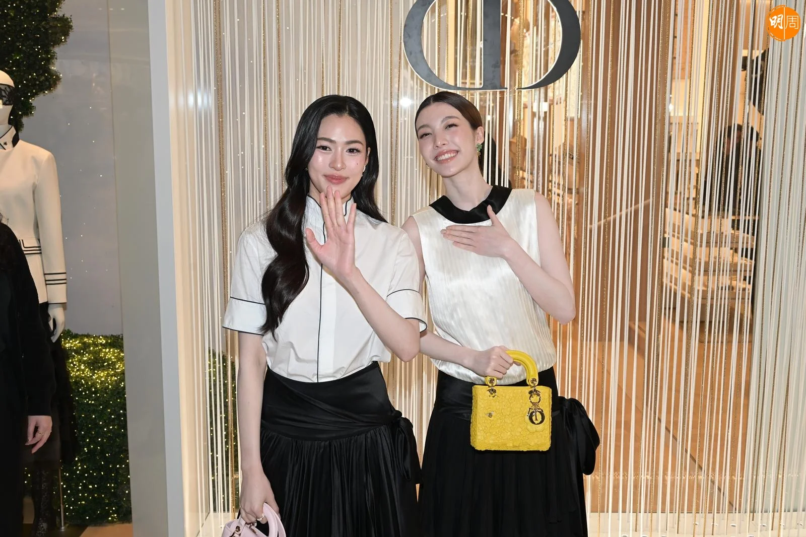 whatsapp-image-2025-11-21-at-22-21-20