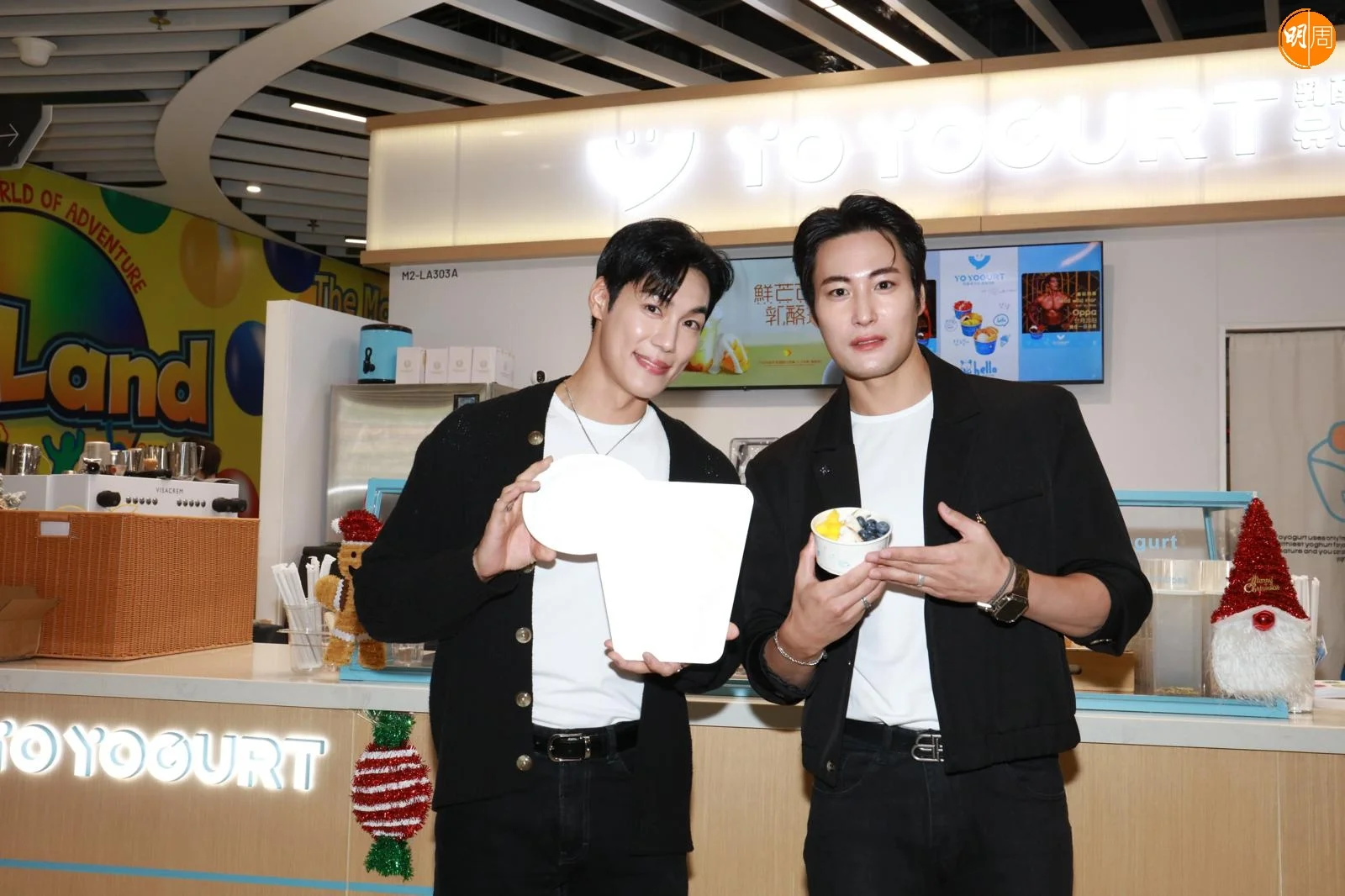 whatsapp-image-2025-11-29-at-16-21-53