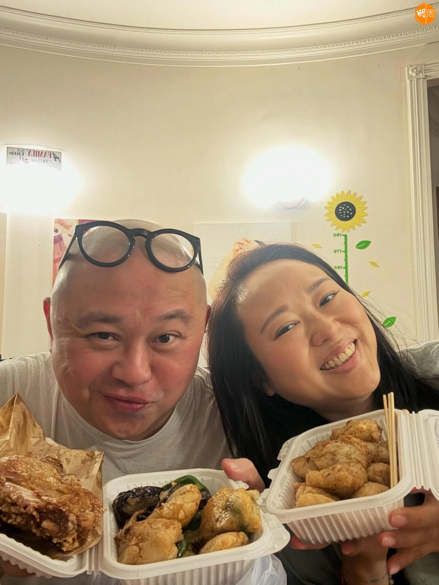 Bob又曬命娶了個好老婆。