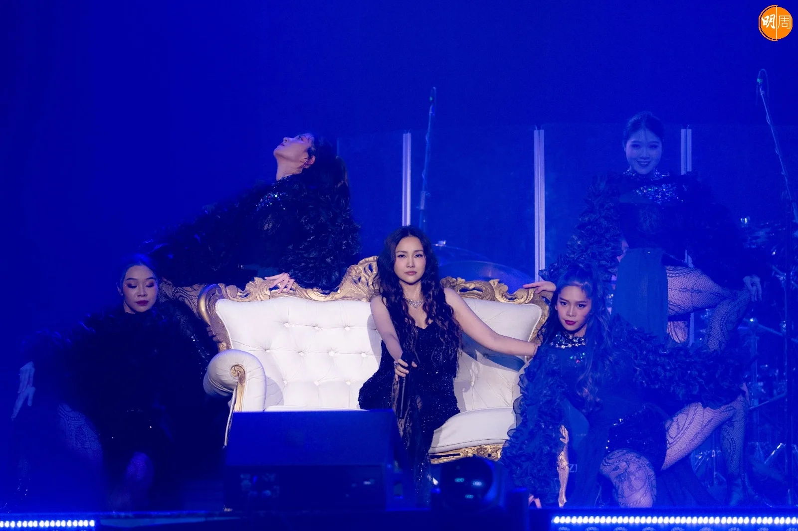 whatsapp-image-2025-12-14-at-12-21-34