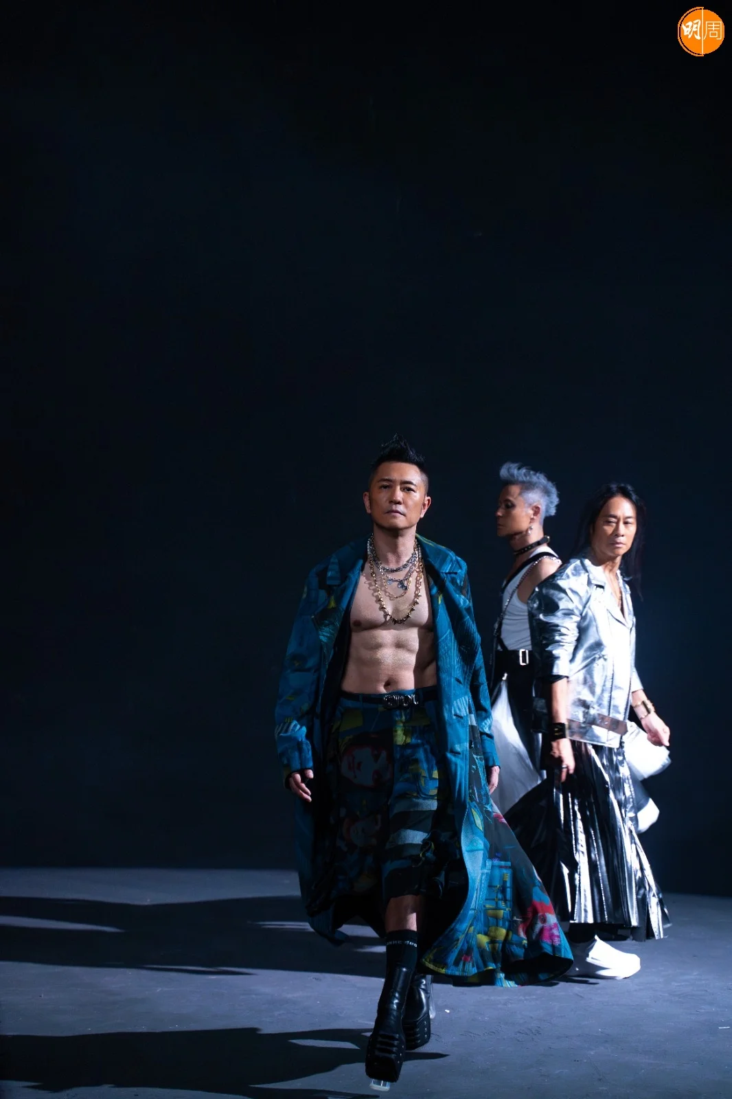 whatsapp-image-2025-12-18-at-18-19-03-27