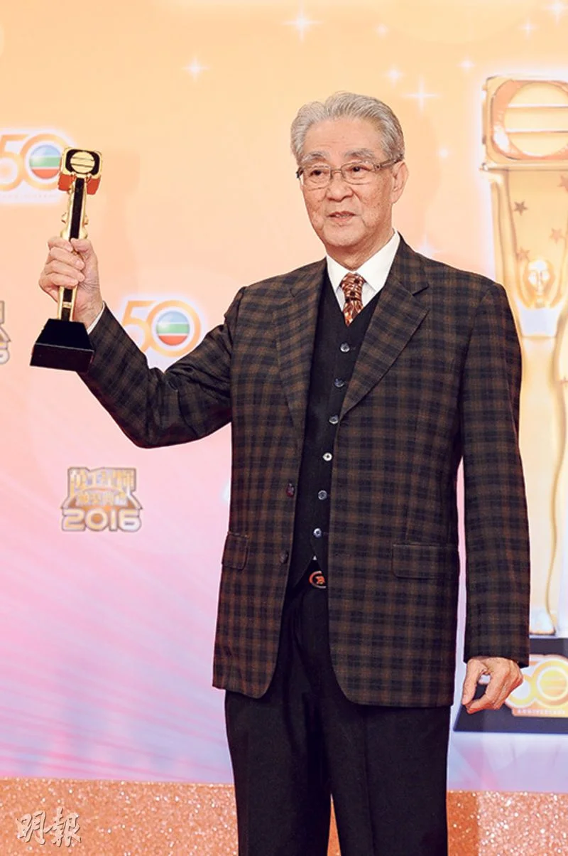 「TVB御用爺爺」周驄肺炎離世 終年92歲 - 本地 - 明周娛樂